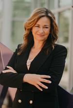 Susan Filipovich, Broker